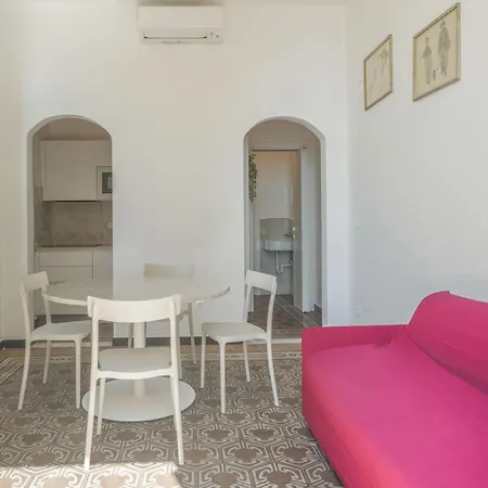 Apartment Rivierarent Chez Rita *