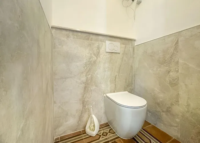 Rivierarent Chez Rita Finale Ligure