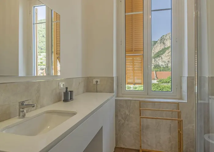 Rivierarent Chez Rita Finale Ligure