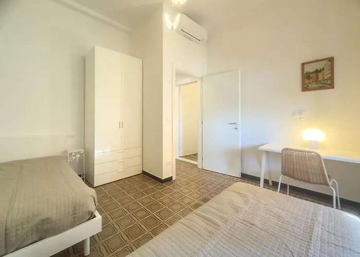 Rivierarent Chez Rita Finale Ligure